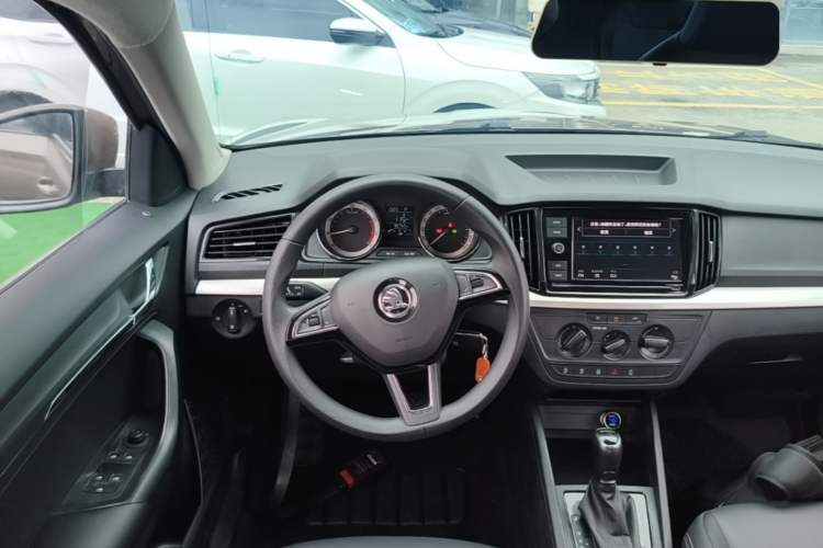 Used Skoda Kamiq 2018 1.5L Automatic Standard Version China V Emission Standard Steering Wheel
