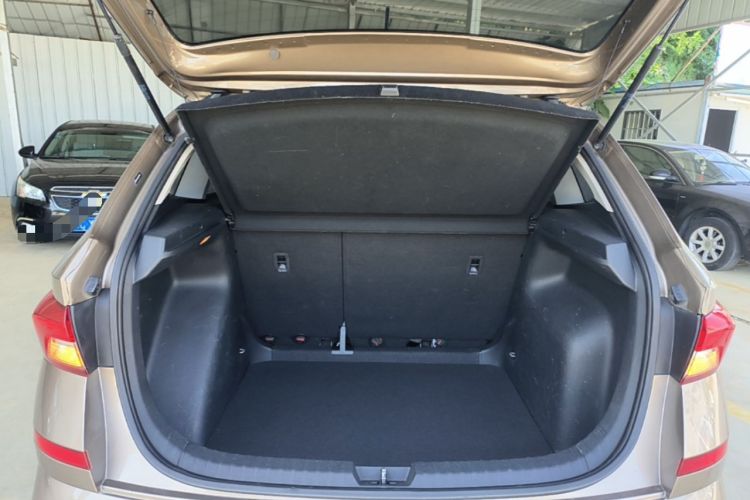 Used Skoda Kamiq 2018 1.5L Automatic Comfort Edition China VI Standard Trunk