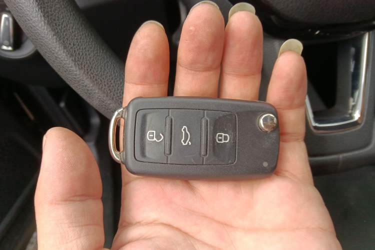 Used Skoda Kamiq 2018 1.5L Automatic Comfort Edition China VI Standard Vehicle Key