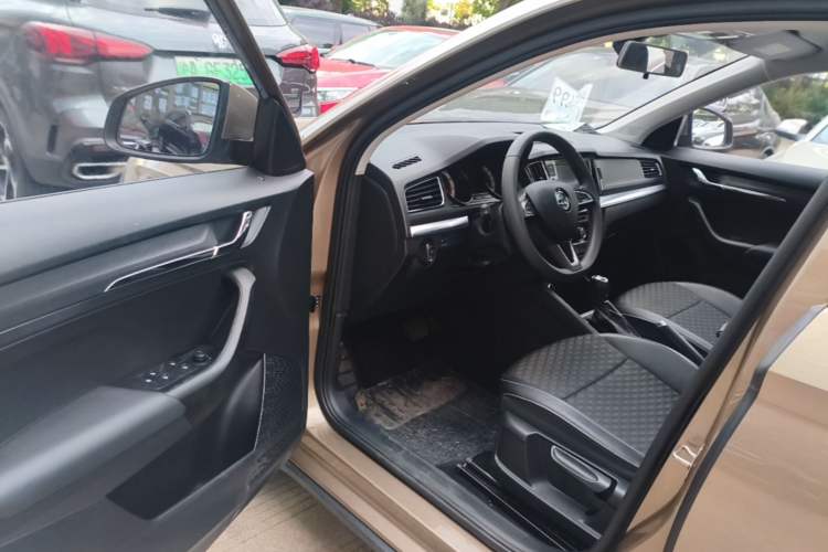 Used Skoda Kamiq 2018 1.5L Automatic Comfort Edition China VI Standard Driver Seat