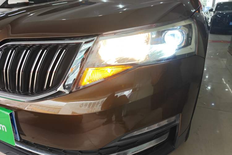 Used Skoda Kamiq 2018 1.5L Automatic Comfort Edition China VI Standard Left Front Headlight