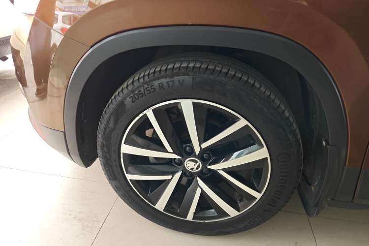Used Skoda Kamiq 2018 1.5L Automatic Comfort Edition China VI Standard Left Front Wheel Hub