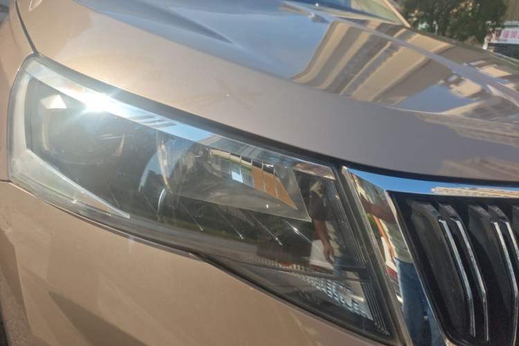 Used Skoda Kamiq 2018 1.5L Manual Comfort Edition China V Standard Right Front Headlight