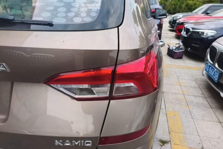 Used Skoda Kamiq 2018 1.5L Automatic Comfort Edition China VI Standard Right Rear Taillight