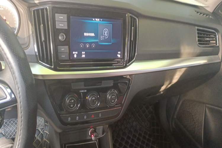 Used Skoda Kamiq 2018 1.5L Automatic Comfort Edition China V Standard Audio And AC Panel