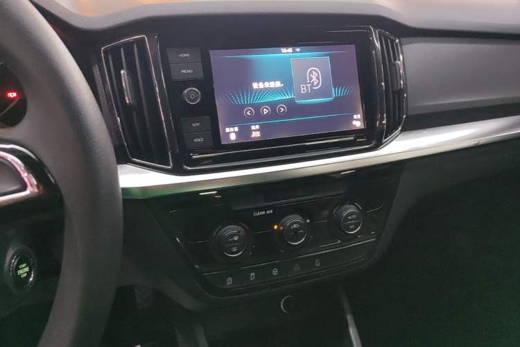 Used Skoda Kamiq 2018 1.5L Automatic Comfort Edition China V Standard Audio And AC Panel
