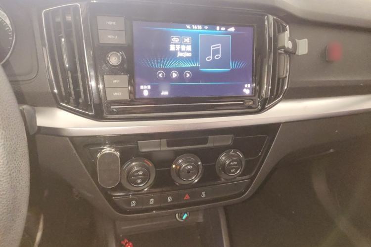 Used Skoda Kamiq 2018 1.5L Automatic Comfort Edition China V Standard Audio And AC Panel