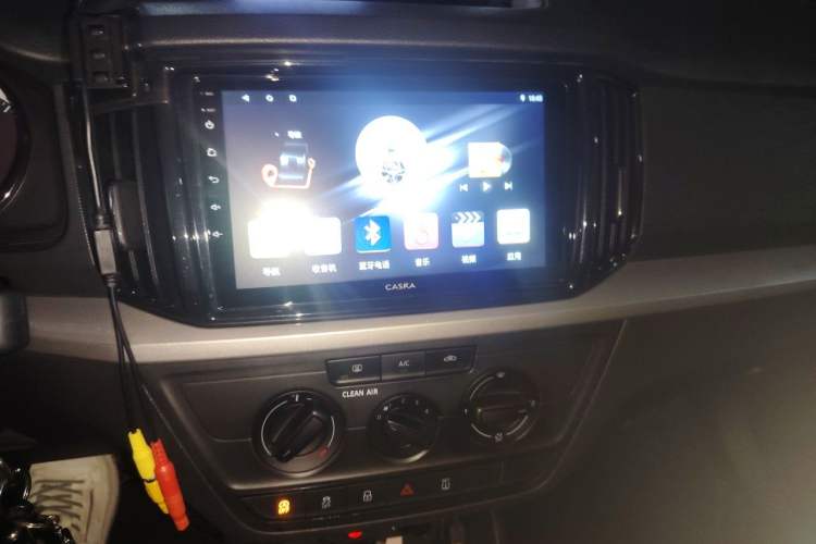 Used Skoda Kamiq 2018 1.5L Automatic Standard Version China V Emission Standard Audio And AC Panel