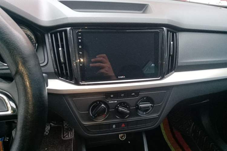 Used Skoda Kamiq 2018 1.5L Manual Standard Edition China V standard Audio And AC Panel