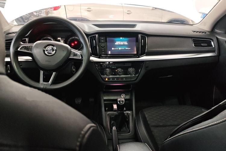 Used Skoda Kamiq 2018 1.5L Manual Comfort Edition China V Standard Center Console
