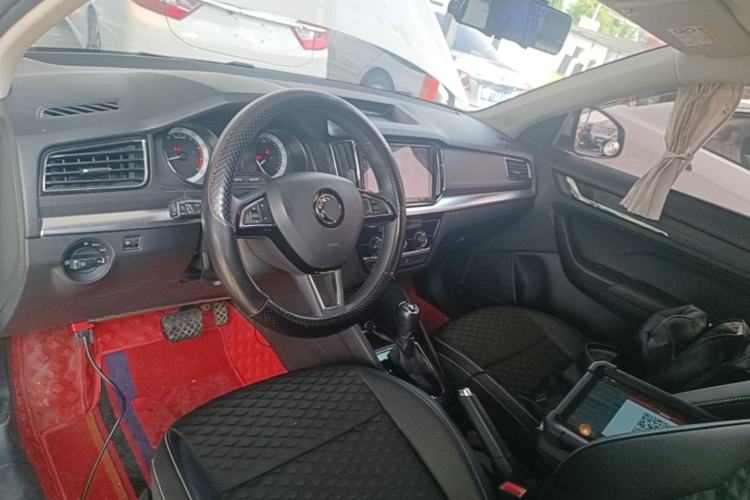 Used Skoda Kamiq 2018 1.5L Automatic Comfort Edition China V Standard Center Console