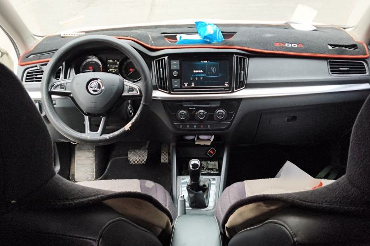 Used Skoda Kamiq 2018 1.5L Automatic Comfort Edition China V Standard Center Console