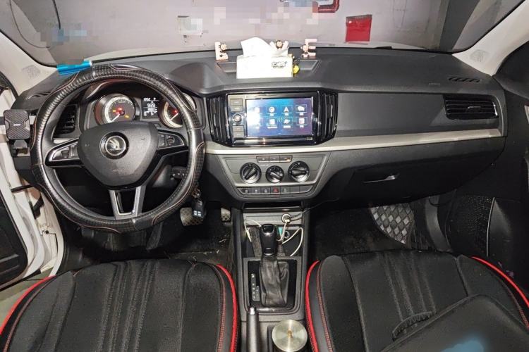 Used Skoda Kamiq 2018 1.5L Automatic Standard Version China V Emission Standard Center Console