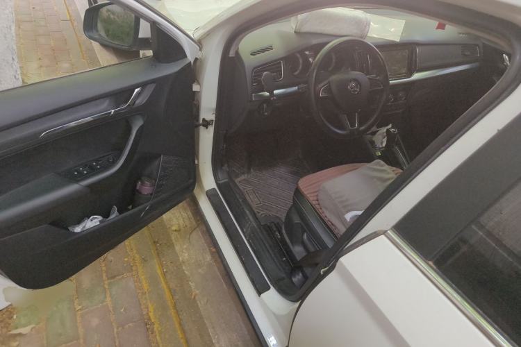 Used Skoda Kamiq 2018 1.5L Automatic Comfort Edition China VI Standard Driver Seat
