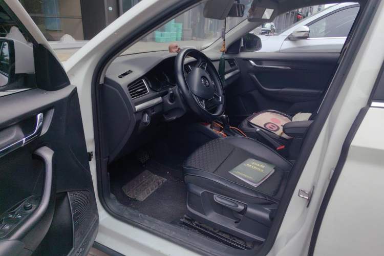Used Skoda Kamiq 2018 1.5L Automatic Comfort Edition China VI Standard Driver Seat