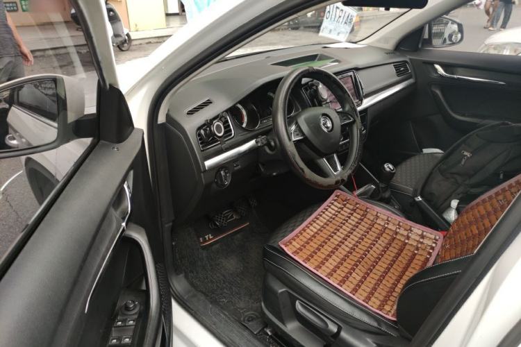 Used Skoda Kamiq 2018 1.5L Manual Comfort Edition China VI Standard Driver Seat