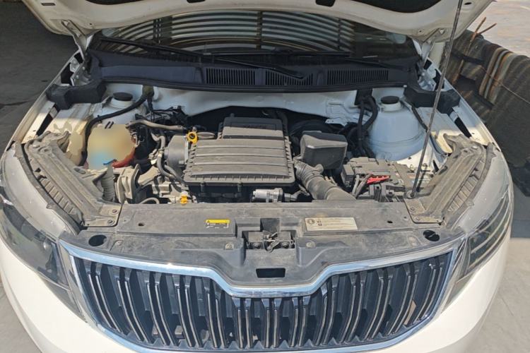 Used Skoda Kamiq 2018 1.5L Automatic Comfort Edition China VI Standard Engine Bay