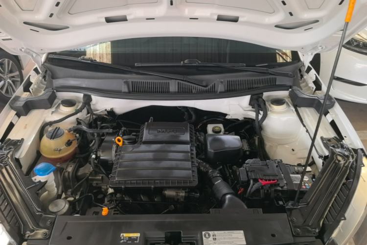 Used Skoda Kamiq 2018 1.5L Automatic Comfort Edition China VI Standard Engine Bay