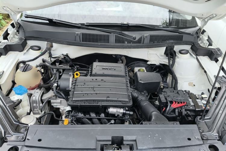 Used Skoda Kamiq 2018 1.5L Manual Comfort Edition China VI Standard Engine Bay