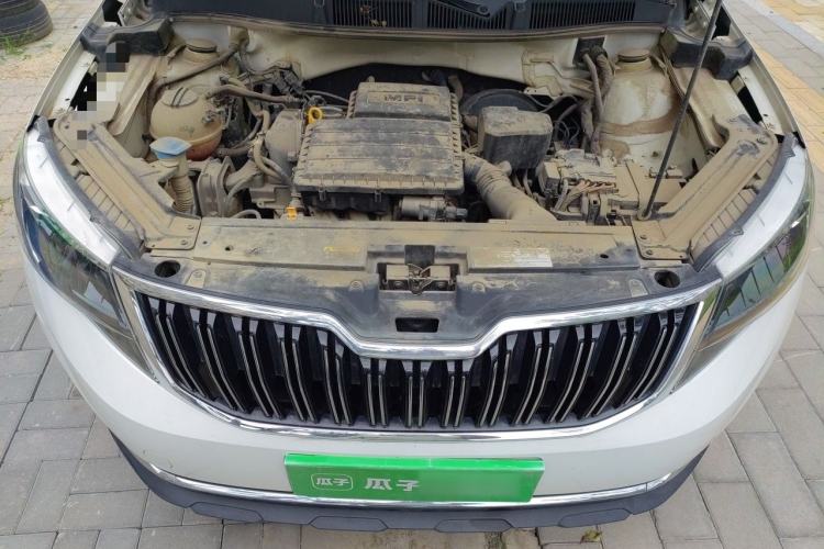 Used Skoda Kamiq 2018 1.5L Automatic Comfort Edition China VI Standard Engine Bay