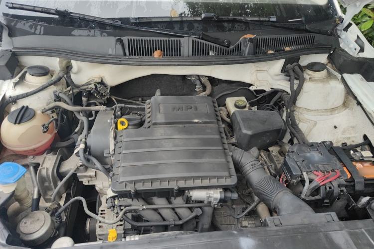 Used Skoda Kamiq 2018 1.5L Automatic Standard Edition China VI Engine Bay