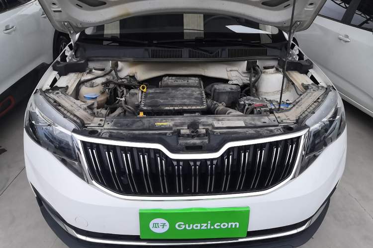 Used Skoda Kamiq 2018 1.5L Automatic Comfort Edition China VI Standard Engine Bay