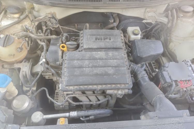Used Skoda Kamiq 2018 1.5L Automatic Comfort Edition China VI Standard Engine Bay