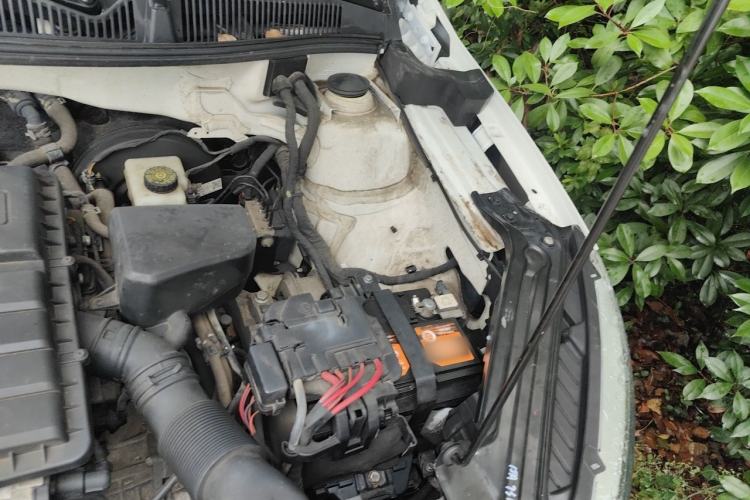 Used Skoda Kamiq 2018 1.5L Automatic Standard Edition China VI Engine Bay Left