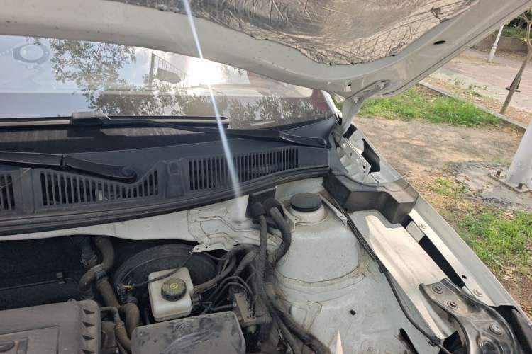 Used Skoda Kamiq 2018 1.5L Manual Standard Edition China VI Engine Bay Left