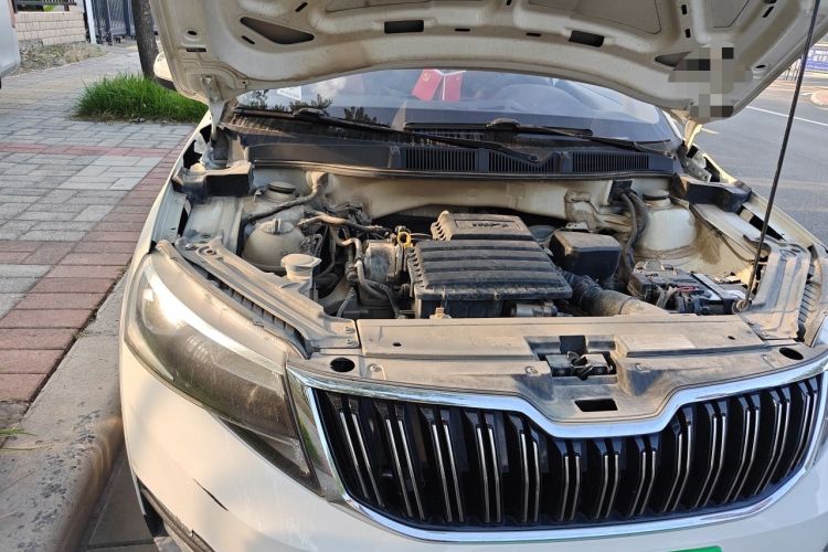 Used Skoda Kamiq 2018 1.5L Automatic Comfort Edition China VI Standard Engine Bay Right