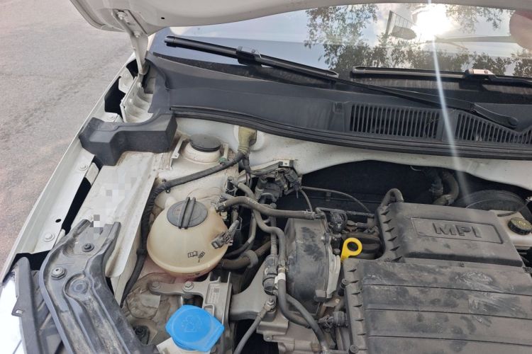 Used Skoda Kamiq 2018 1.5L Manual Standard Edition China VI Engine Bay Right