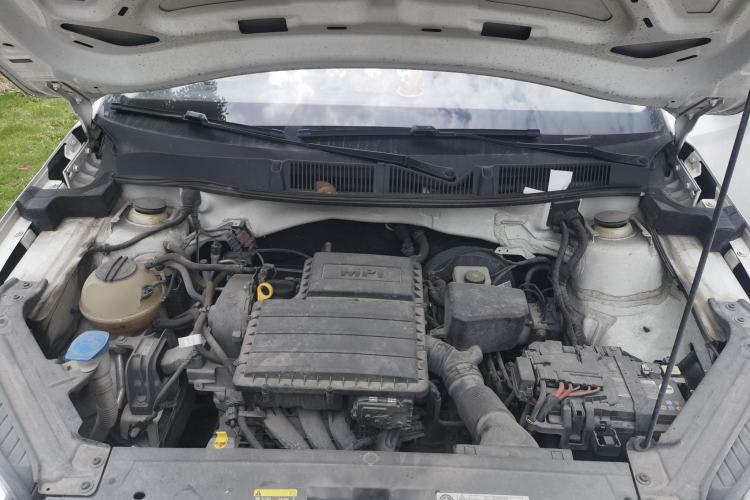 Used Skoda Kamiq 2018 1.5L Automatic Comfort Edition China VI Standard Engine Bay