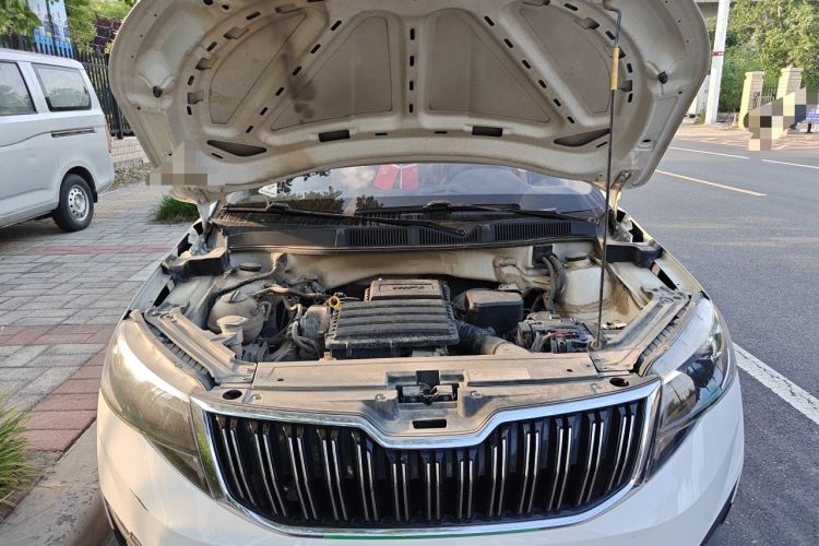 Used Skoda Kamiq 2018 1.5L Automatic Comfort Edition China VI Standard Engine Bay