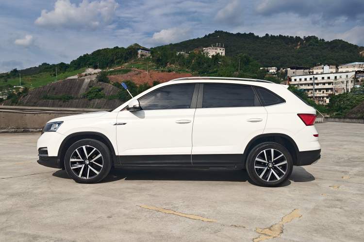 Used Skoda Kamiq 2018 1.5L Automatic Comfort Edition China VI Standard Exterior 3