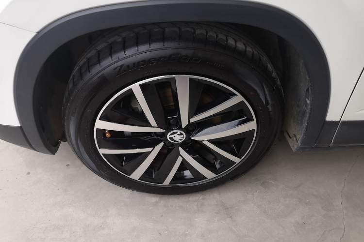 Used Skoda Kamiq 2018 1.5L Automatic Comfort Edition China VI Standard Exterior 4