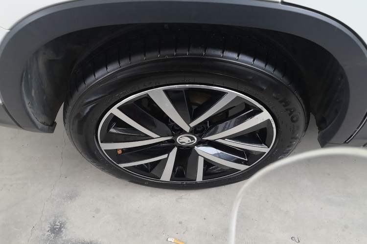 Used Skoda Kamiq 2018 1.5L Automatic Comfort Edition China VI Standard Exterior 5