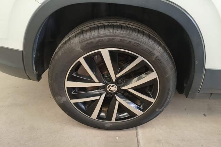 Used Skoda Kamiq 2018 1.5L Automatic Comfort Edition China VI Standard Exterior 5