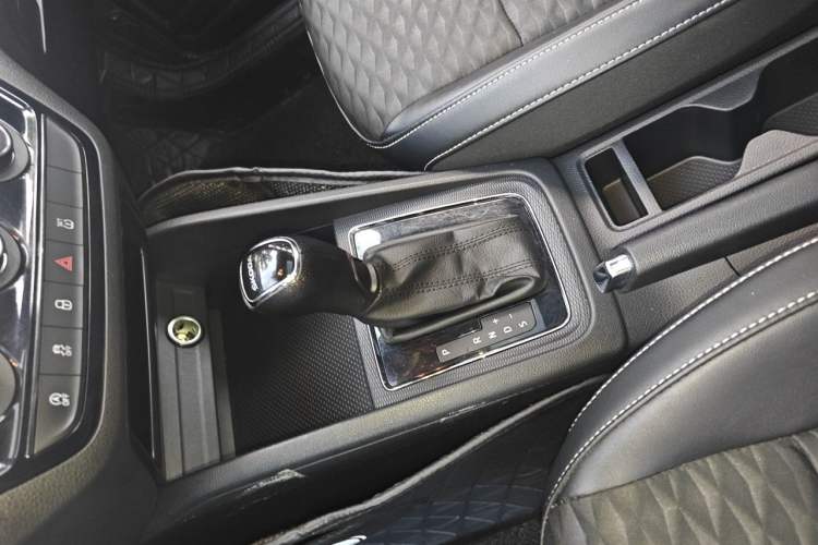 Used Skoda Kamiq 2018 1.5L Automatic Comfort Edition China V Standard Gear Lever