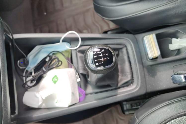 Used Skoda Kamiq 2018 1.5L Manual Standard Edition China V standard Gear Lever