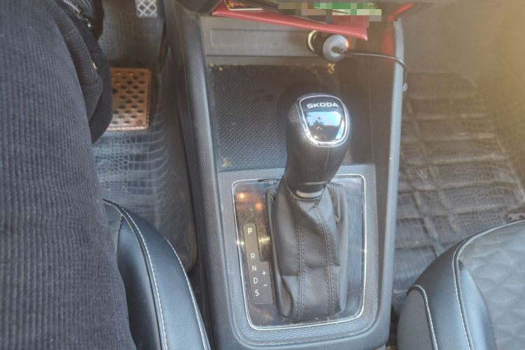 Used Skoda Kamiq 2018 1.5L Automatic Comfort Edition China V Standard Gear Lever