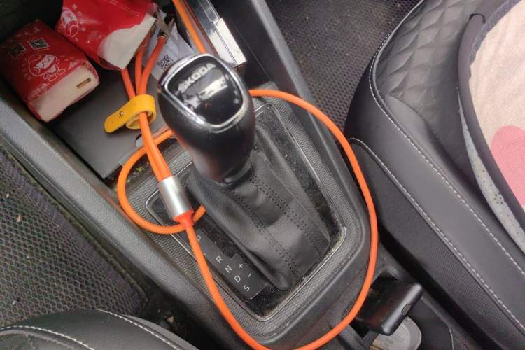 Used Skoda Kamiq 2018 1.5L Automatic Comfort Edition China VI Standard Gear Lever