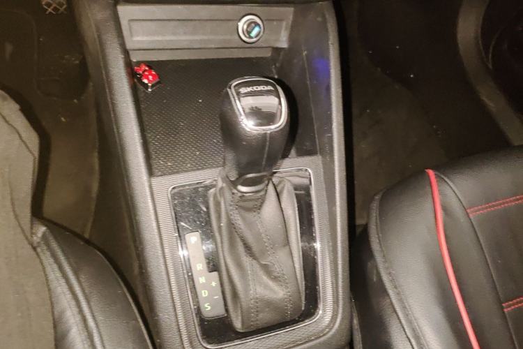 Used Skoda Kamiq 2018 1.5L Automatic Comfort Edition China V Standard Gear Lever