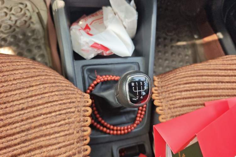 Used Skoda Kamiq 2018 1.5L Manual Standard Edition China VI Gear Lever