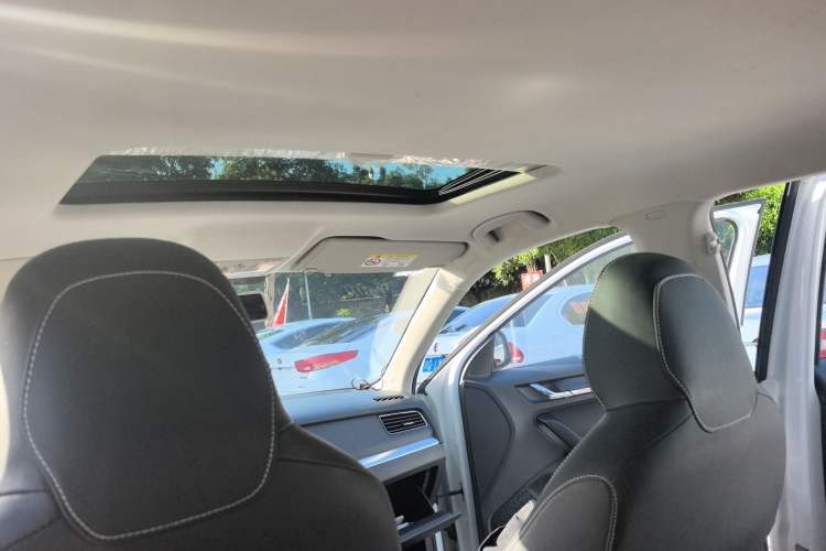 Used Skoda Kamiq 2018 1.5L Manual Comfort Edition China VI Standard Headliner