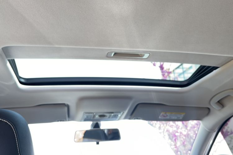 Used Skoda Kamiq 2018 1.5L Automatic Comfort Edition China VI Standard Headliner