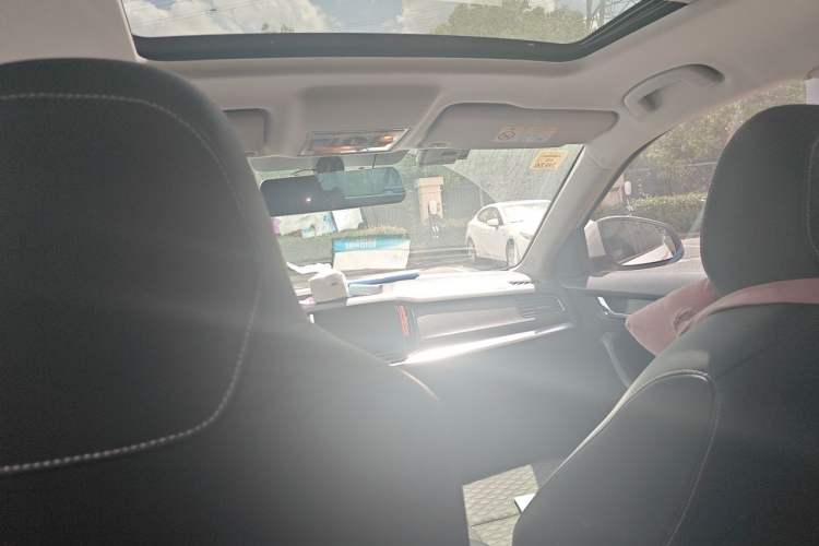 Used Skoda Kamiq 2018 1.5L Automatic Comfort Edition China VI Standard Headliner