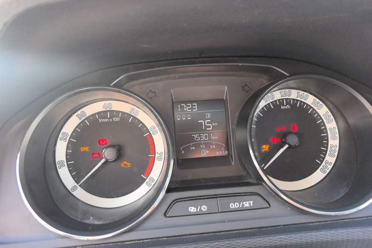 Used Skoda Kamiq 2018 1.5L Manual Comfort Edition China VI Standard Instrument Cluster