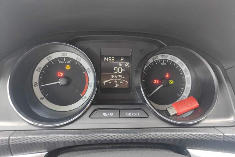 Used Skoda Kamiq 2018 1.5L Automatic Comfort Edition China VI Standard Instrument Cluster