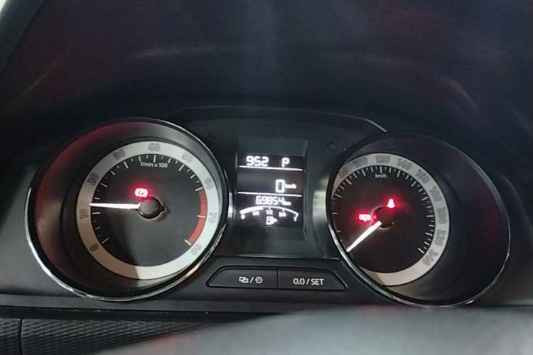 Used Skoda Kamiq 2018 1.5L Automatic Standard Version China V Emission Standard Instrument Cluster