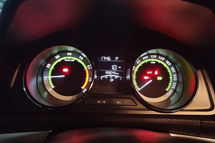 Used Skoda Kamiq 2018 1.5L Automatic Comfort Edition China V Standard Instrument Cluster